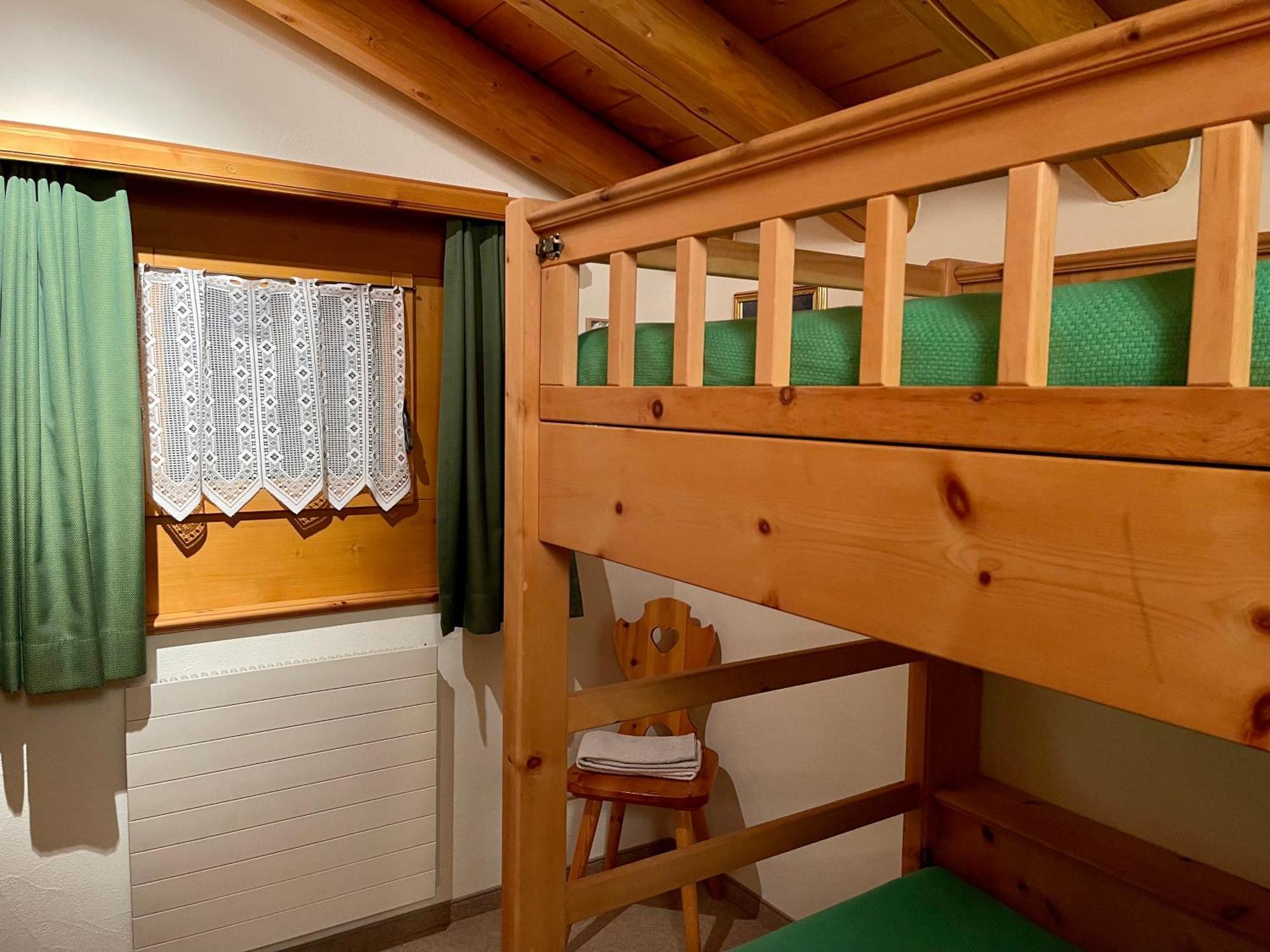 Chalet St Moritz Madulain エクステリア 写真