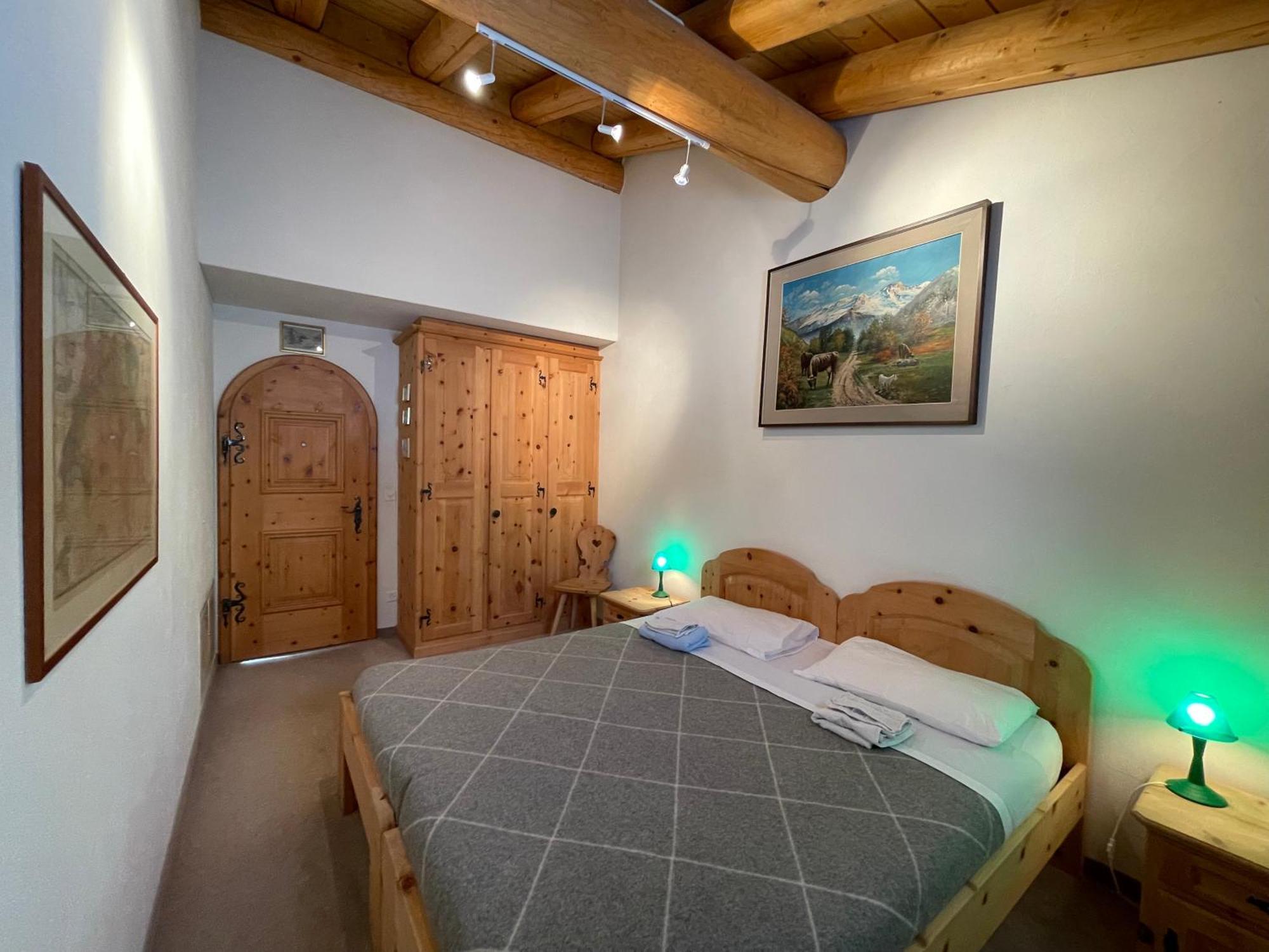 Chalet St Moritz Madulain エクステリア 写真